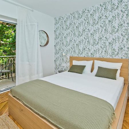 Hvar Deluxe Rooms フヴァル エクステリア 写真