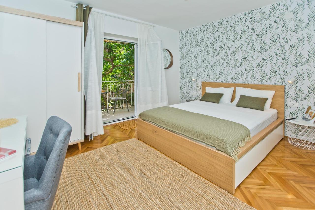 Hvar Deluxe Rooms フヴァル エクステリア 写真