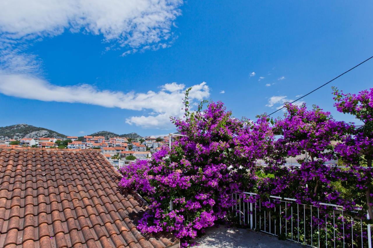 Hvar Deluxe Rooms フヴァル エクステリア 写真