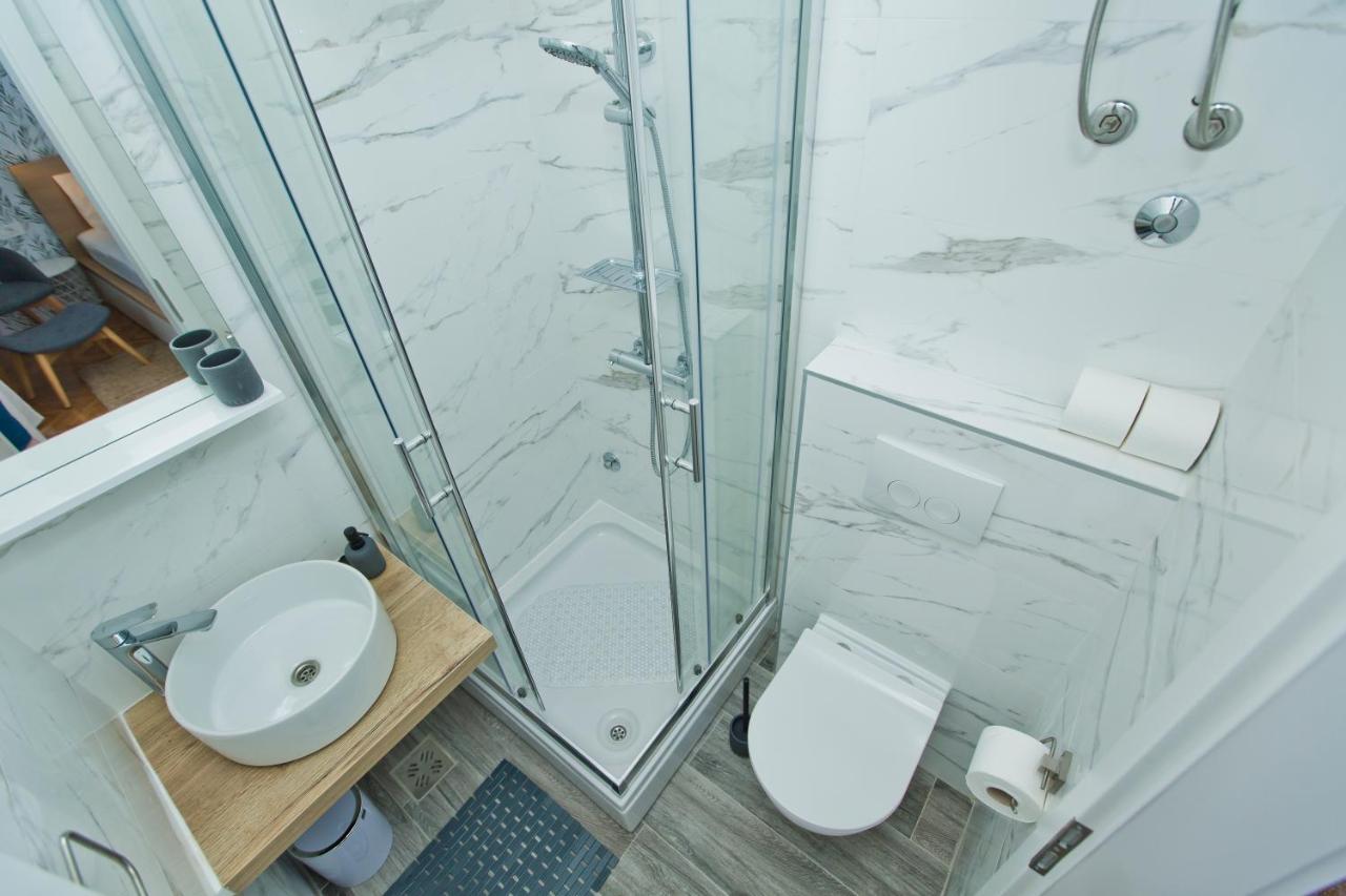 Hvar Deluxe Rooms フヴァル エクステリア 写真