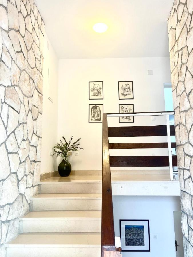 Hvar Deluxe Rooms フヴァル エクステリア 写真